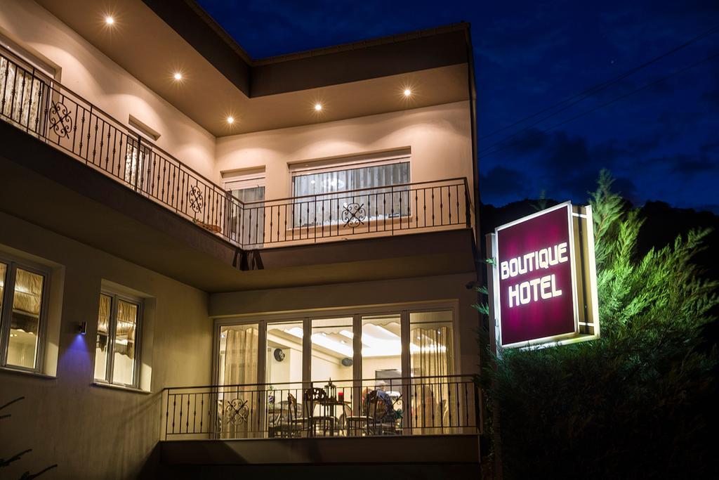 Pansion Zafeiriou Hotel Kasztoriá Kültér fotó
