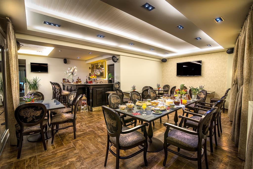 Pansion Zafeiriou Hotel Kasztoriá Kültér fotó