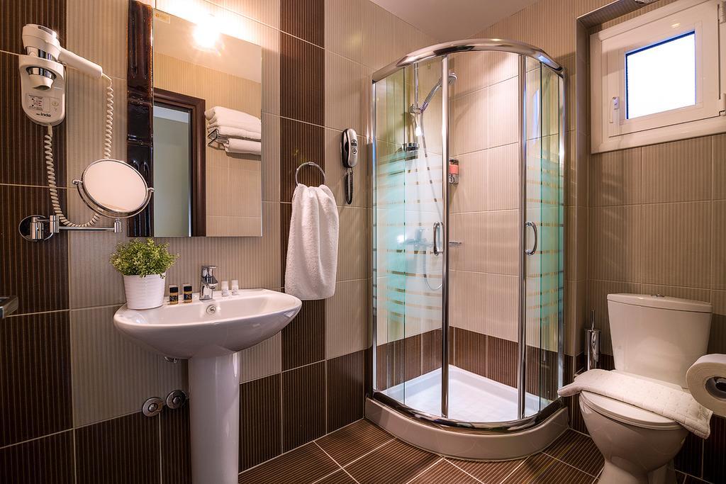 Pansion Zafeiriou Hotel Kasztoriá Kültér fotó